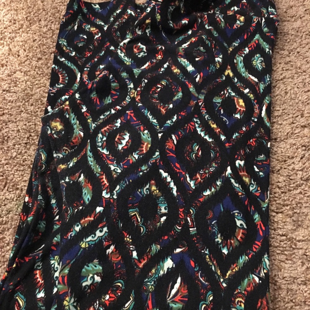 5 Lularoe TC leggings. All washed and worn once!